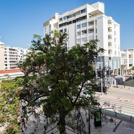 Apartamento Melo Quarteira